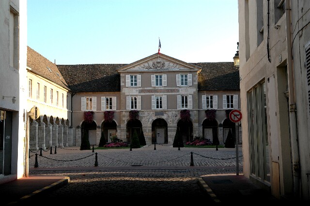 min 2007 12 15 beaune archi 115